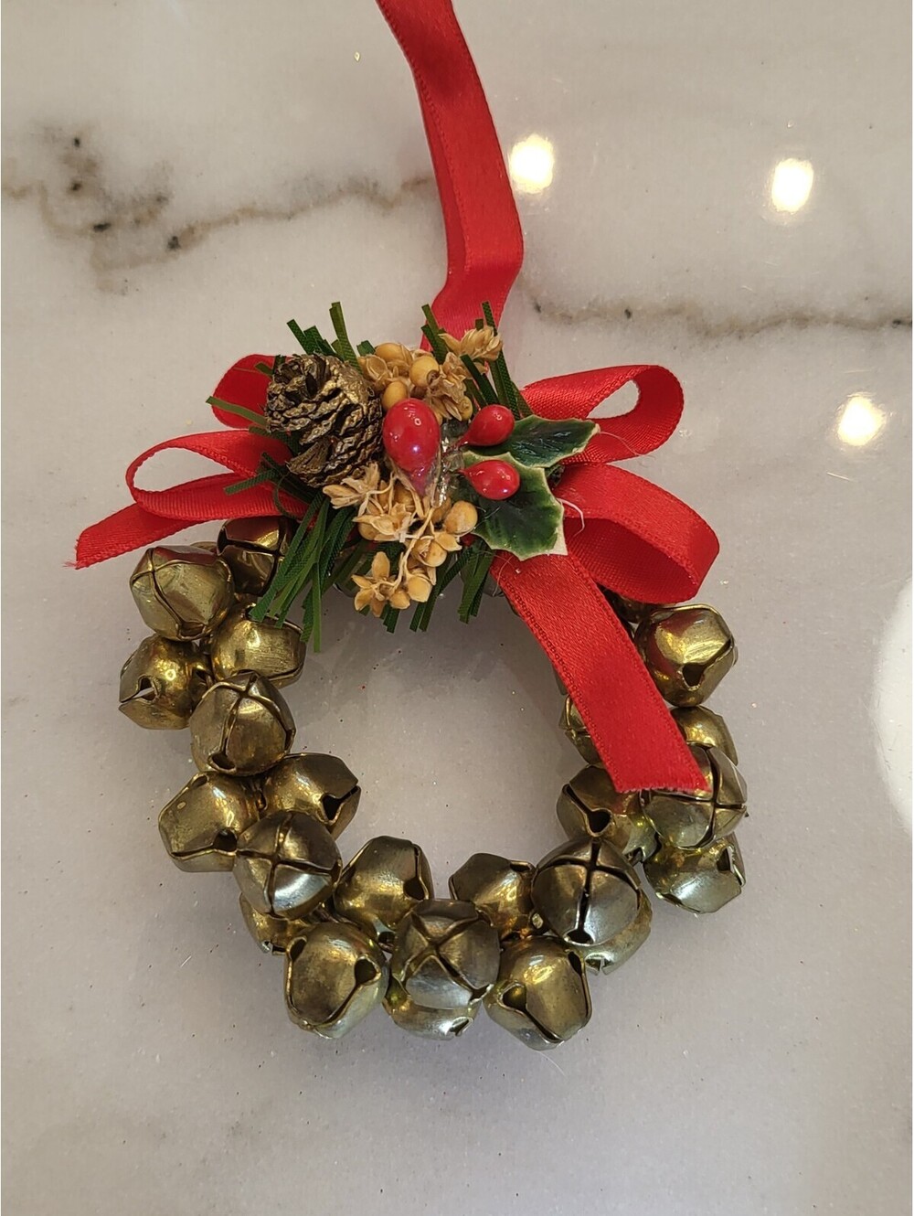 Vtg Metal Ornate Wreath Jingle Bells EUC Christmas Tree Ornament 3.5"H A67